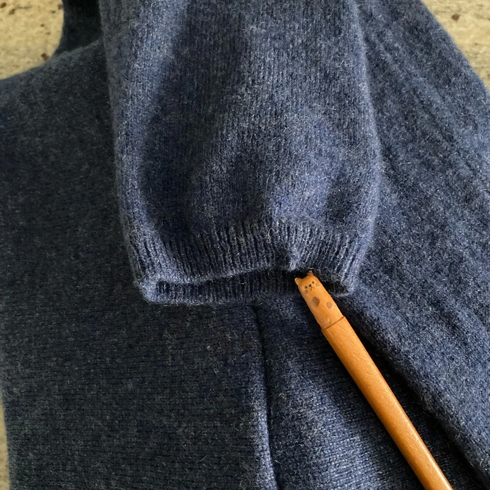 joodito 100% cashmere wraparound scarf upcycled sweater wrap oversize neckwarmer - Picture 10 of 10